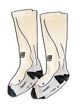 CEP Socks 3 for 15 SALE CLEARANCE Men’s White Compression Socks Size IV